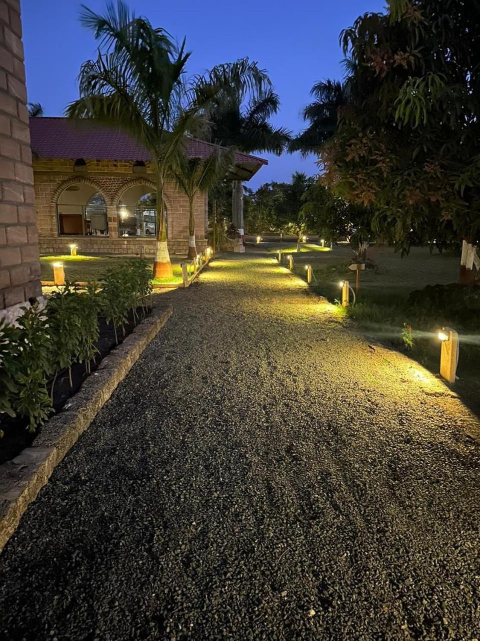 Gir Night Resort غابة غير المظهر الخارجي الصورة